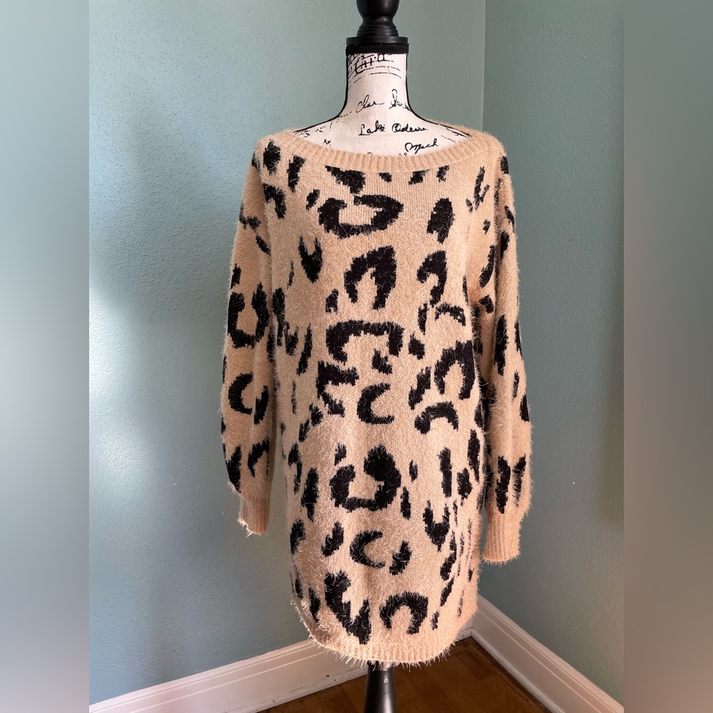 Lulu’s Leopard Print Sweater Dress